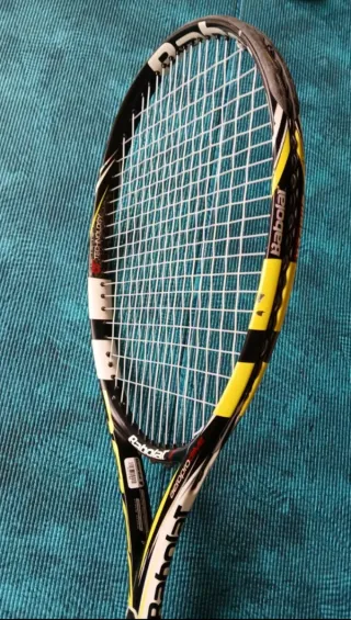 Raqueta Tenis Babolat Aeropro Drive 300 gramos.