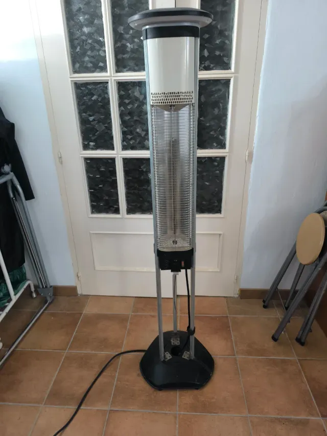 Estufa Calefactor CFG tower terraza/jardín exterio