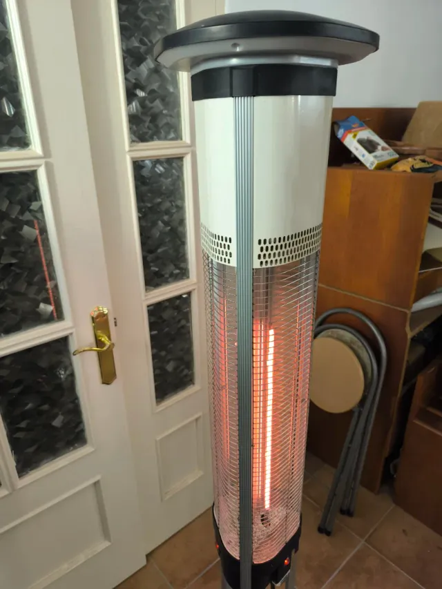 Estufa Calefactor CFG tower terraza/jardín exterio