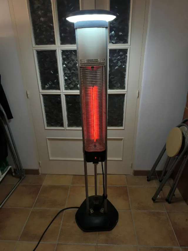 Estufa Calefactor CFG tower terraza/jardín exterio