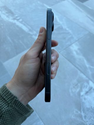 iPhone 16 Pro Max – Impoluto, batería al 100%