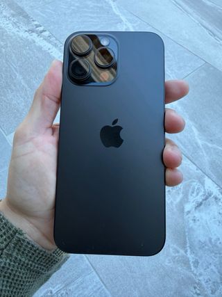 iPhone 16 Pro Max – Impoluto, batería al 100%