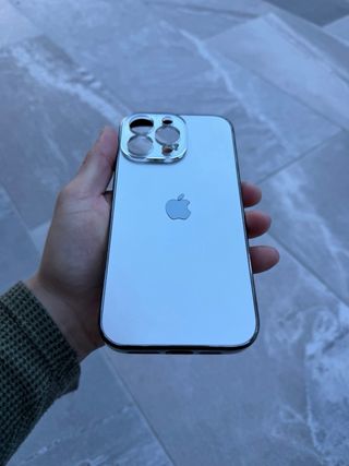iPhone 16 Pro Max – Impoluto, batería al 100%