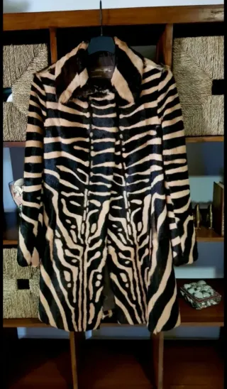 ABRIGO PIEL SIN ESTRENAR ETIQUETAS