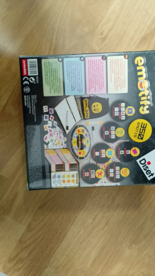 Juego de mesa Emotify Diset