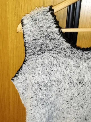 Chaleco Corto Pelo Sintético Negro y Blanco - L