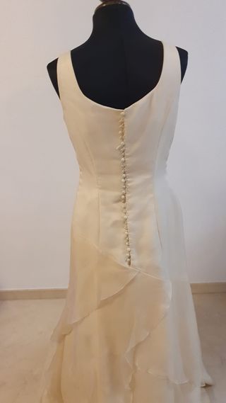 Traje de Novia Organza Marfil. Nuevo