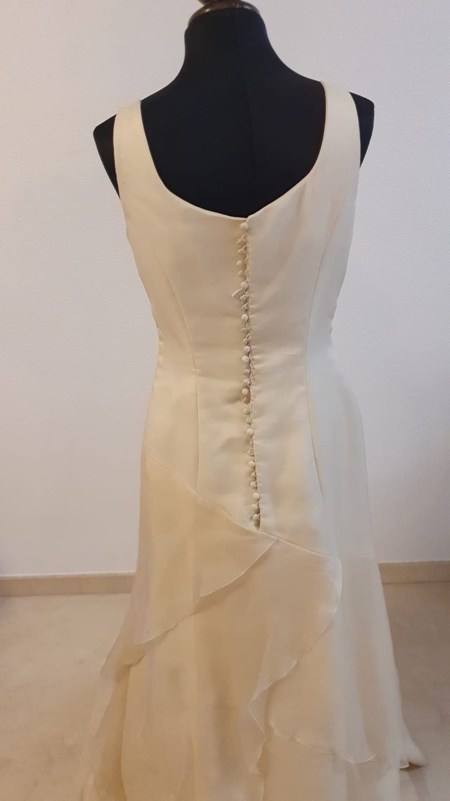 Traje de Novia Organza Marfil. Nuevo