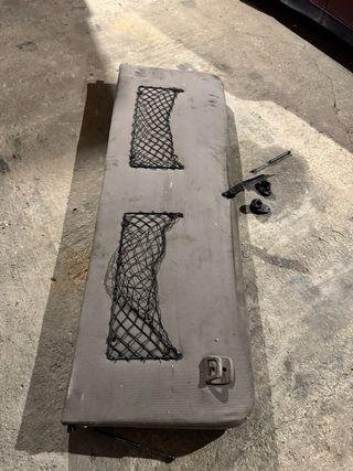 Cama de camión con redes