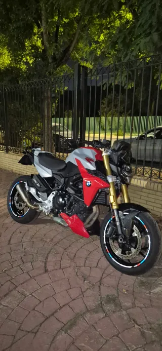 BMW F900R CARNET A.