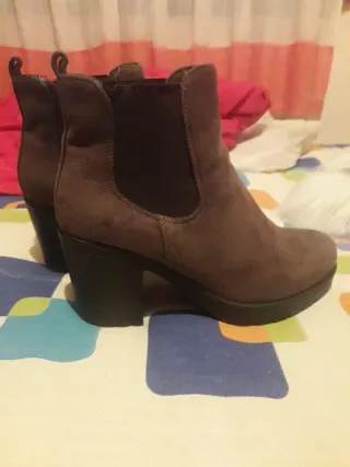 Botines marrones con plataforma