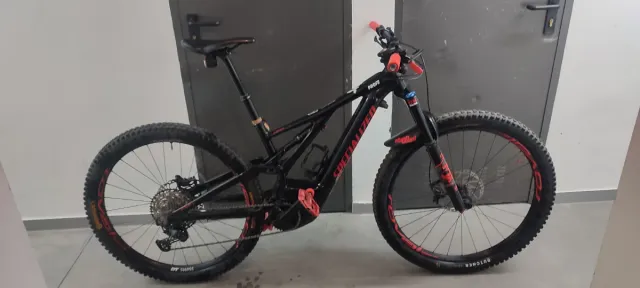 Bicicleta Eléctrica Specialized