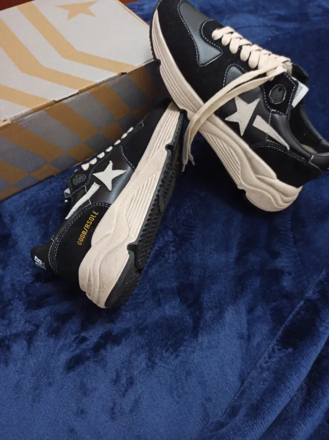 Golden Goose Running Negras Talla 41