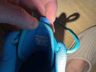 Zapatos Baloncesto Azul y Turquesa