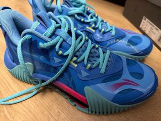 Zapatos Baloncesto Azul y Turquesa