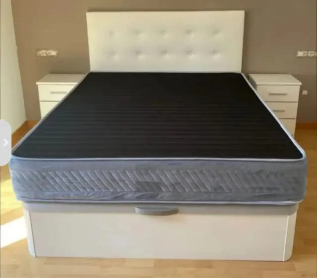 Divano a ribalta in legno e tessuto