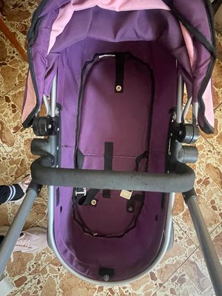 Cochecito de muñecas rosa y morado