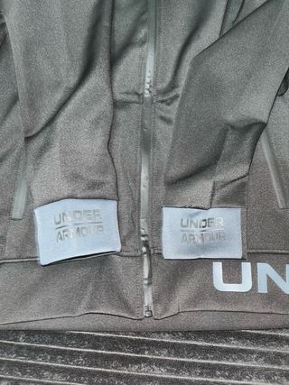 Chándal Under Armour Negro y Gris