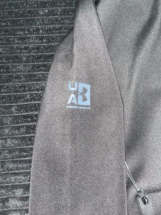 Chándal Under Armour Negro y Gris