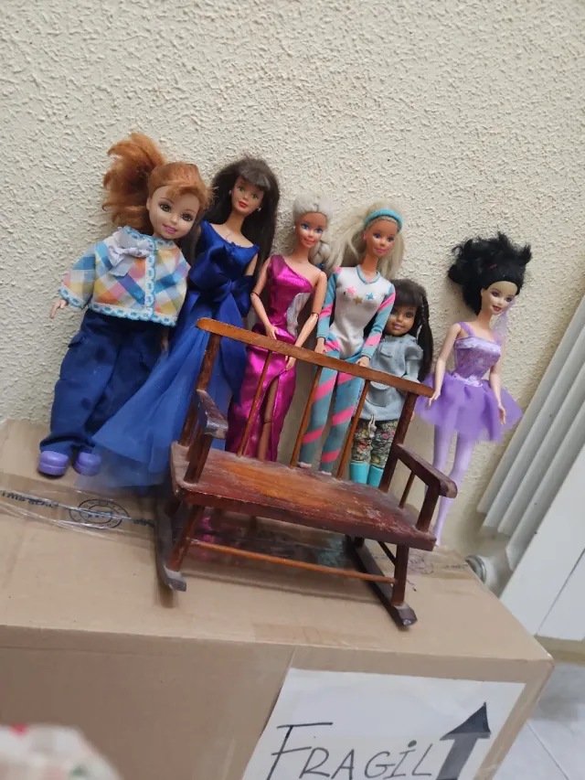 Barbie y Nancy Muñecas Lote