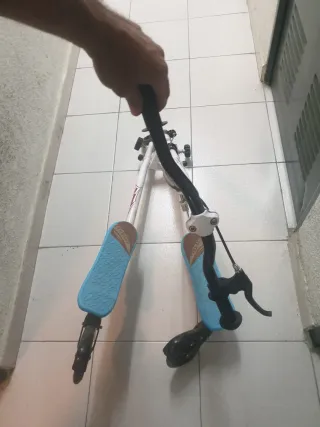 Patinete de tijera V-shape