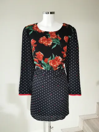 Vestido manga larga estampado floral y lunares T42