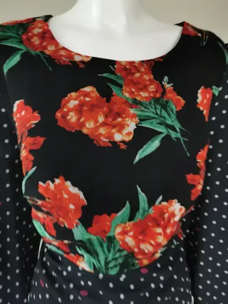 Vestido manga larga estampado floral y lunares T42