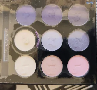 MUA Estuche Sombras Ojos + Regalo