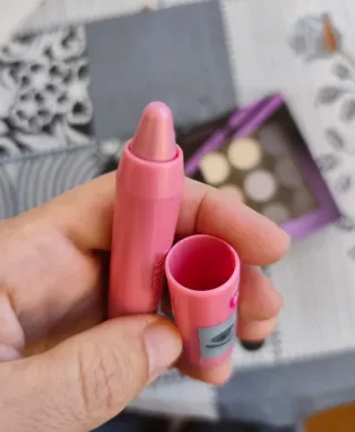 MUA Estuche Sombras Ojos + Regalo