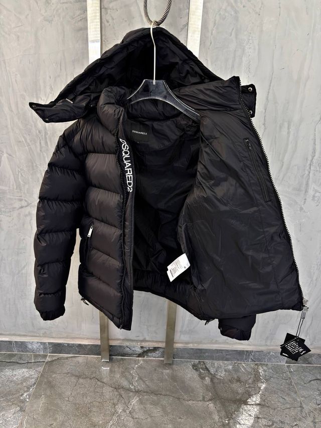 Abrigo DSQUARED2 Negro Edición Limitada