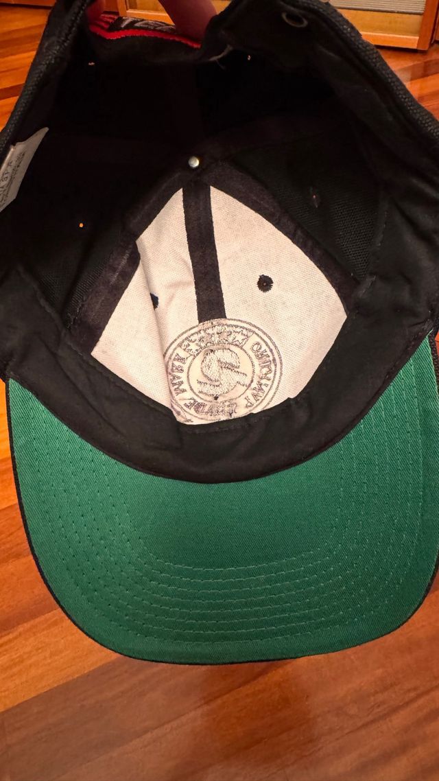 Berretto Invicta nero