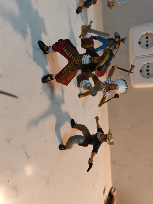 Conjunto di figure Papo