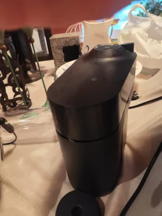 Cafetera Nespresso Vertuo Negra