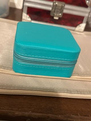 Mini portagioielli turchese