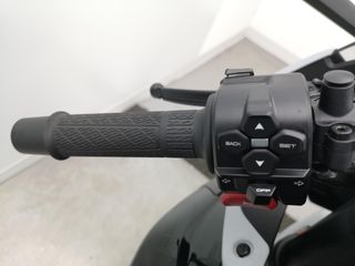 CFMOTO 675 SR-R 2025 1299 kms.