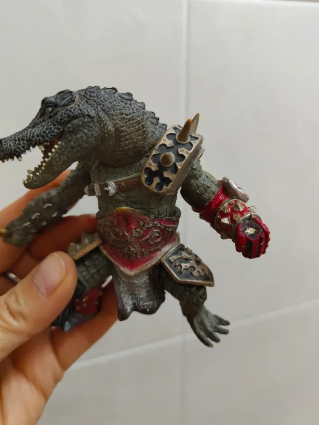 Figure Papo Cavalieri e Creature