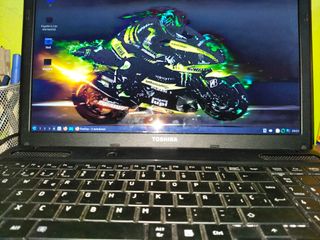 Portátil Toshiba Negro