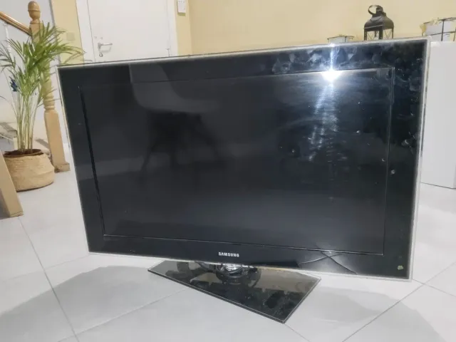 Televisor Samsung 40 Negro