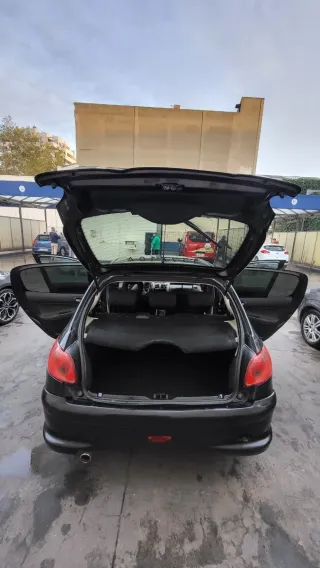 Peugeot 206 2006