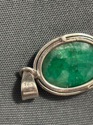 Colgante de  Plata de ley Piedra Verde Ovalada