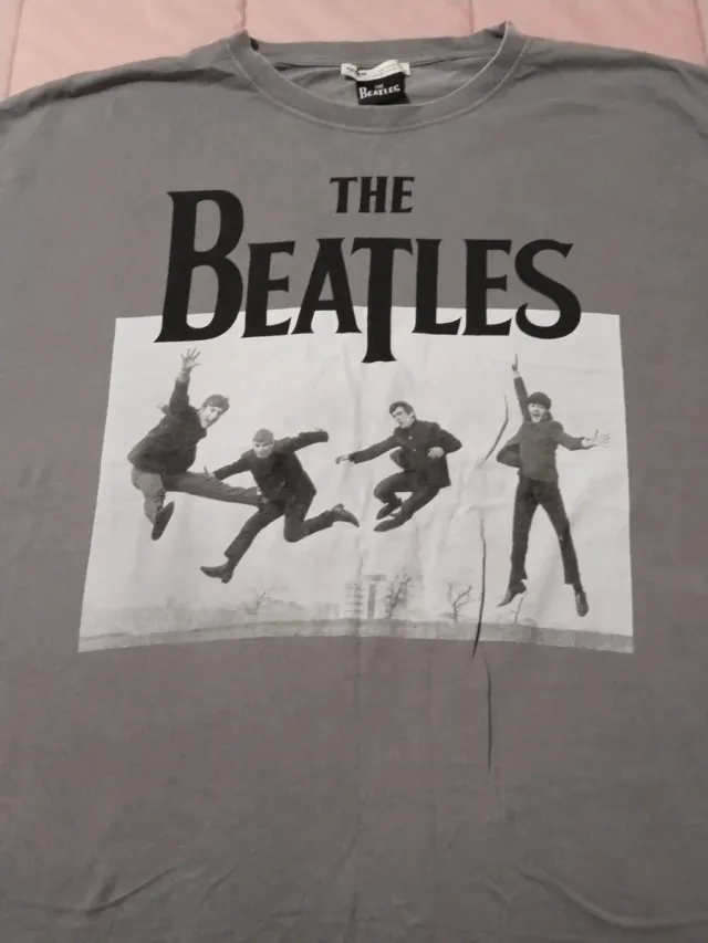 Camiseta The Beatles XL Pull&Bear Gris