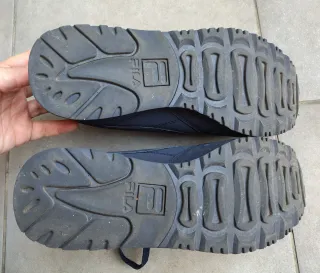 Deportivas Fila Azul/Rojo Talla 42