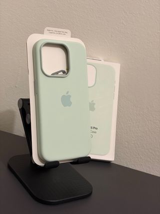 Cover iPhone 15 Pro Silicone MagSafe Apple