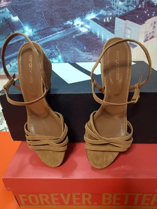 Sergio Rossi Tacones Ante Marrón