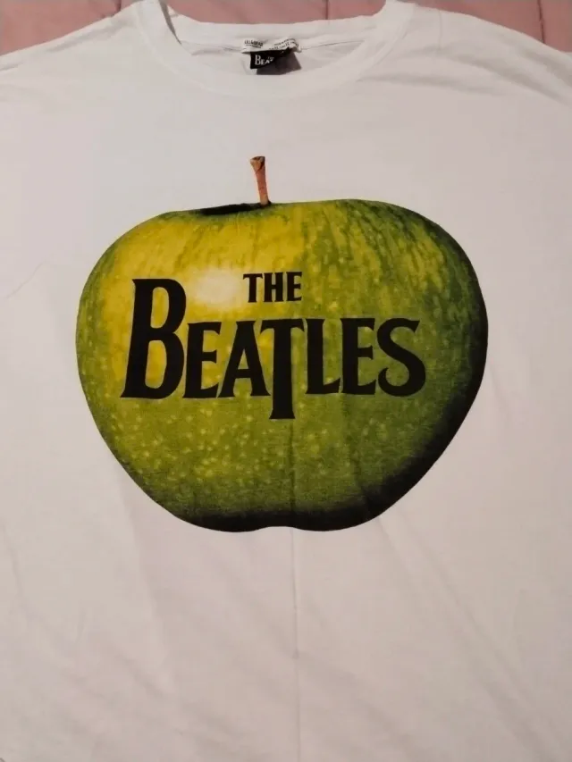 Camiseta The Beatles Logo Manzana XL Pull&Bear