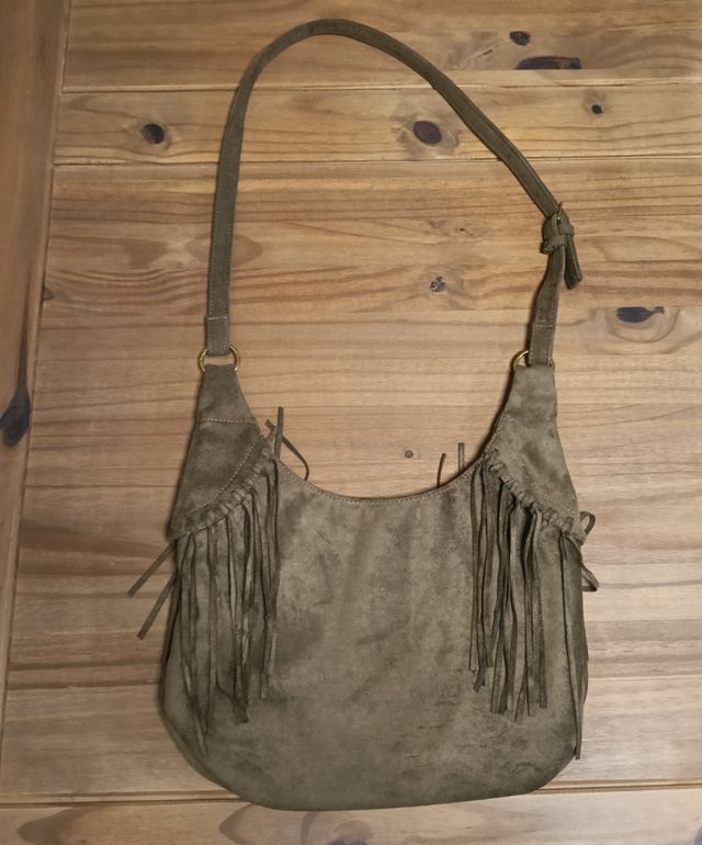 Bolso caqui con flecos