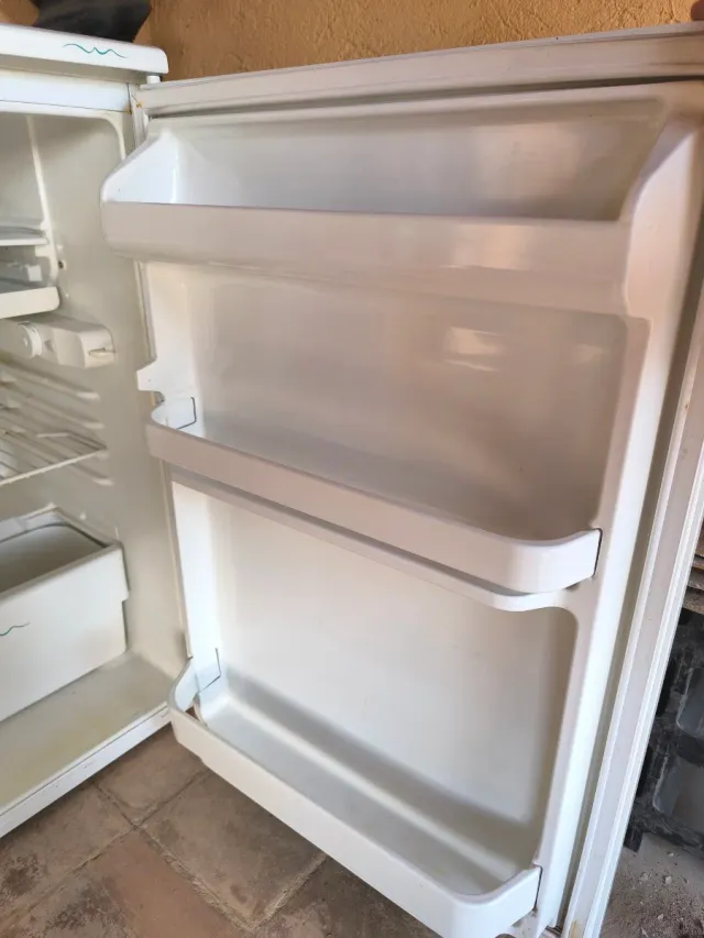 Frigorifero Aspes piccolo sottopiano