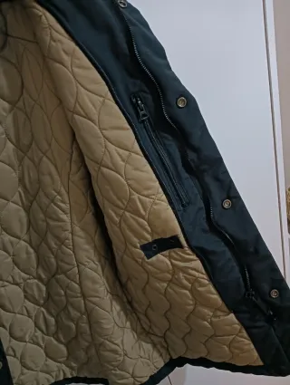 Chaqueta Schott NYC Negra con Forro Beige