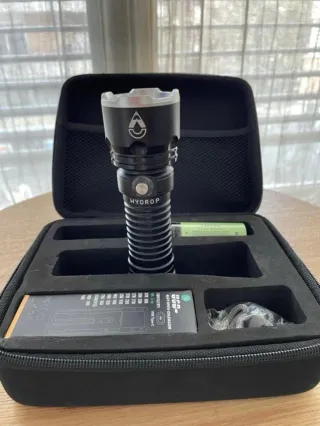 Linterna de buceo HYDROP 3000LM