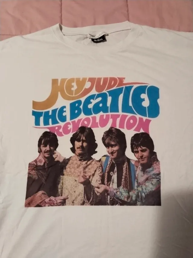 Camiseta The Beatles Revolution Pull&Bear XL